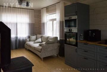 Фото номера Дом с 4 спальнями Дома для отпуска Ruhnu Puhkemaja Nybon г. Ruhnu 8